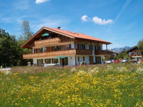 Gaestehaus Bernhard Krün Buitenkant foto